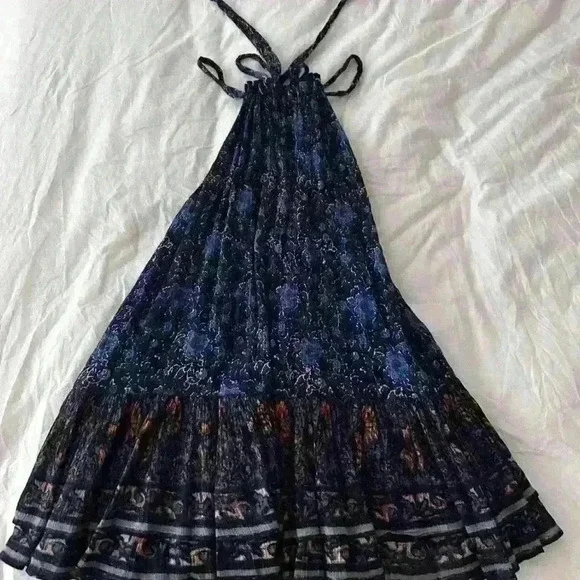 Like new! FREE PEOPLE LYLA SWINGY SLEEVELESS A-LINE PRINTED DRESS NAVY COMBO XS - Picture 2 of 4